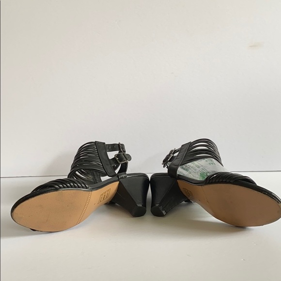 🍒 LE CHATEAU Black Heels !!! - Picture 5 of 8